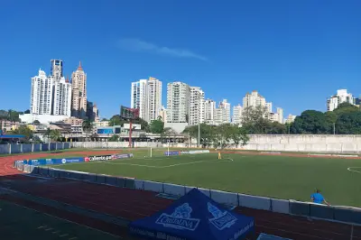 Estadio Artes y Oficios