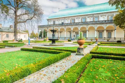 The Royal Garden