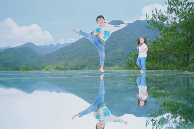 Ice caves, cliff-climbing, jungle adventures – what can't this scenic area do!