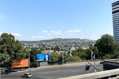 Giant Bicycle monument