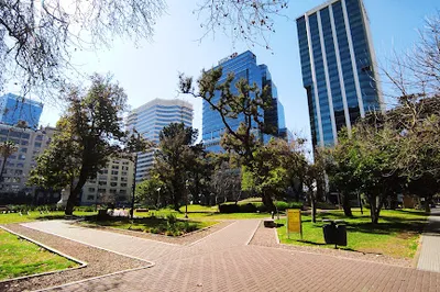 Plaza Roma