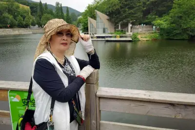 雲遊四海（1585）初夏的白雲雁水