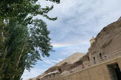 Lucky to See七彩祥云 in Dunhuang