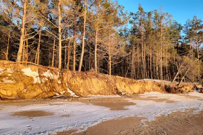 Vakarbulli Beach