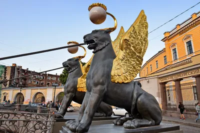 Griffins on Bank Bridge