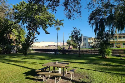 Manatee Bend Park