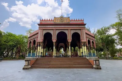 Moorish kiosk