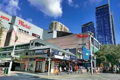 悉尼四大華人區之最富Chatswood（查茨伍德），被喻爲北岸商業明珠