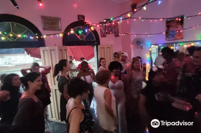 Salsa Estilo Cuba