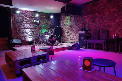 Stop Club